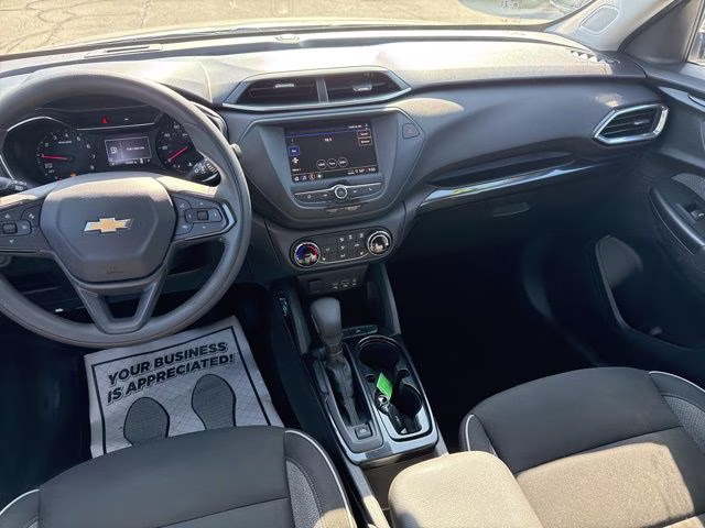 2023 Sterling Gray Metallic Chevrolet Trailblazer LT FWD SUV
