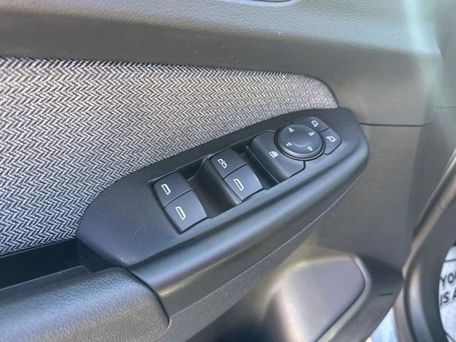 2023 Sterling Gray Metallic Chevrolet Trailblazer LT FWD SUV