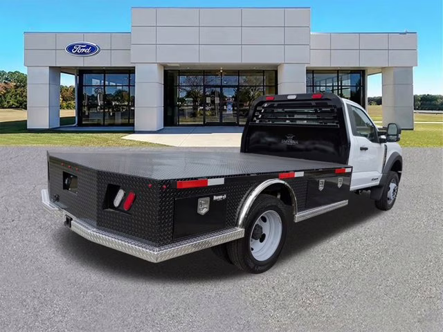 2026 Oxford White Ford Super Duty F-450 DRW XL 4X4 Truck