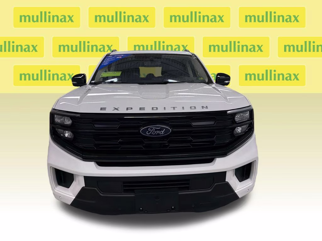 2025 Star White Metallic Tri-Coat Ford Expedition Active RWD SUV