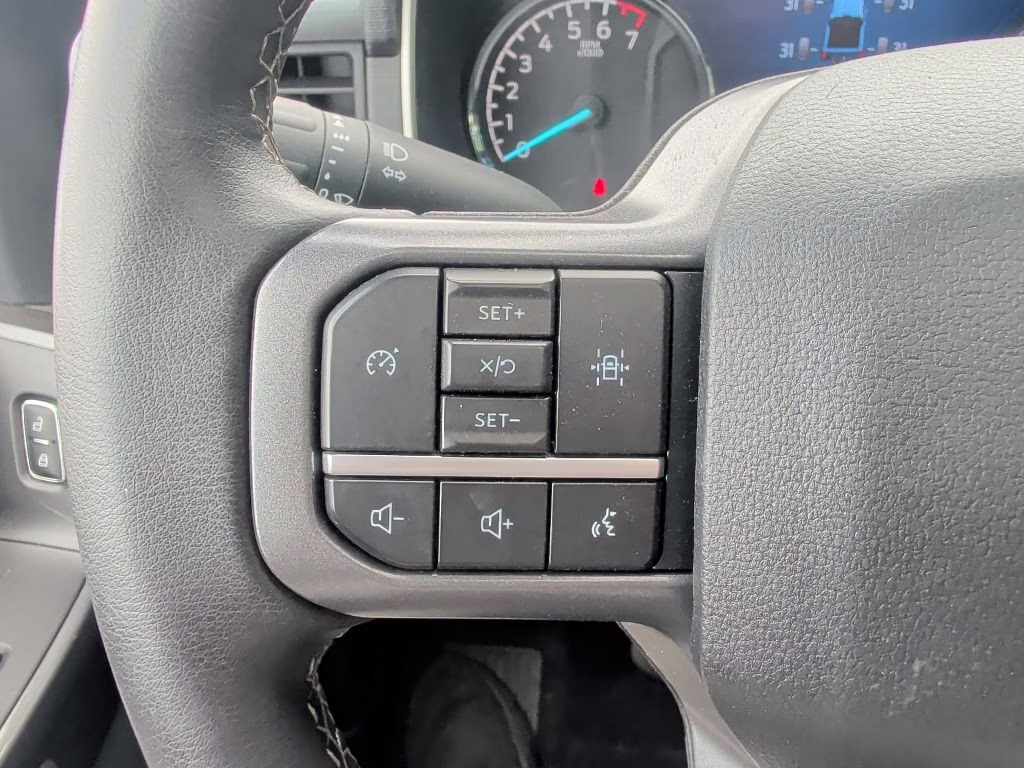 2023 Avalanche Ford F-150 XLT 4X4 Truck