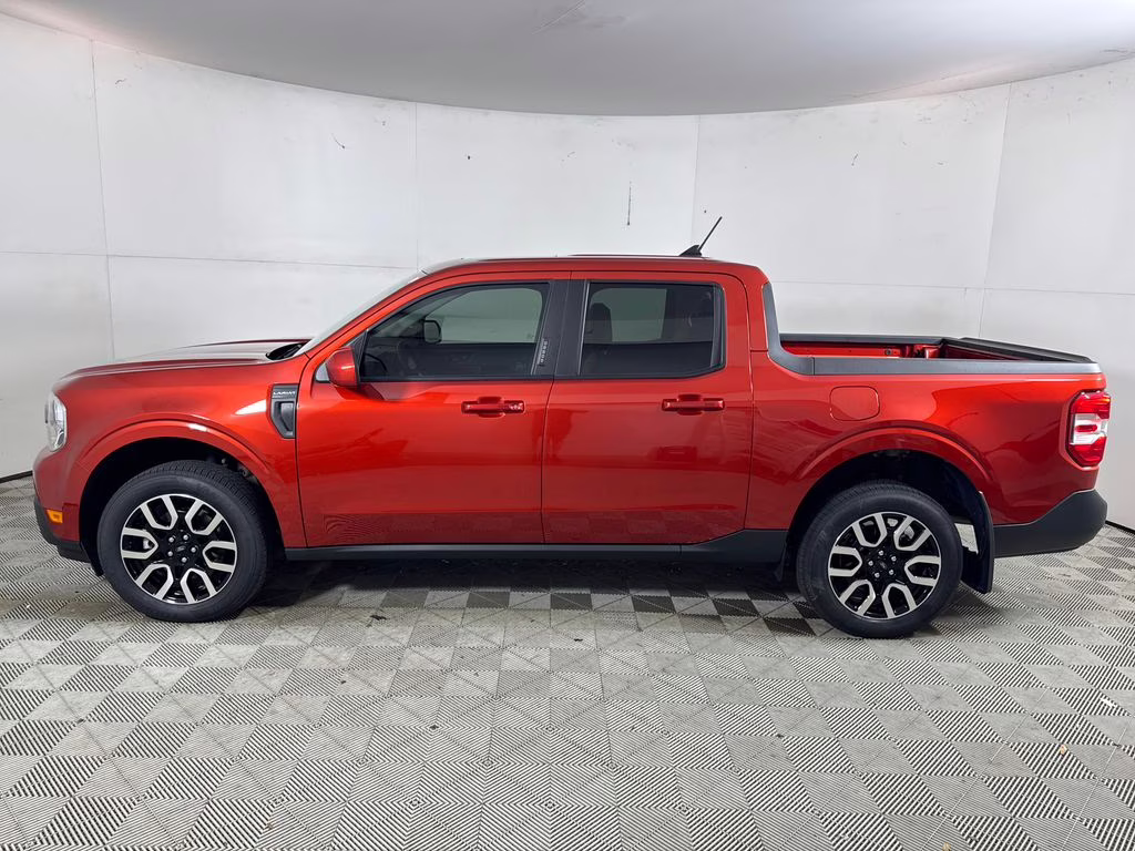 2023 Chili Pepper Red Ford Maverick Lariat FWD Truck