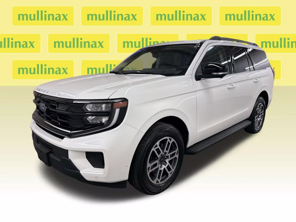 2025 Star White Metallic Tri-Coat Ford Expedition Active RWD SUV