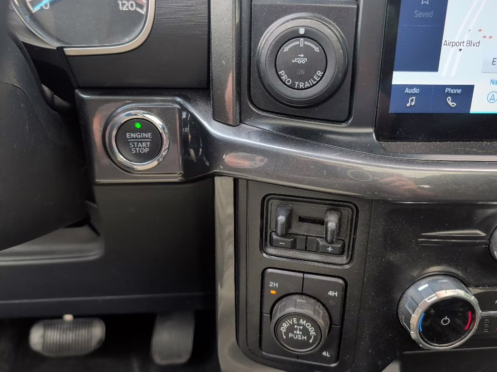 2023 Avalanche Ford F-150 XLT 4X4 Truck