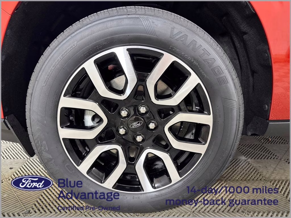 2023 Chili Pepper Red Ford Maverick Lariat FWD Truck