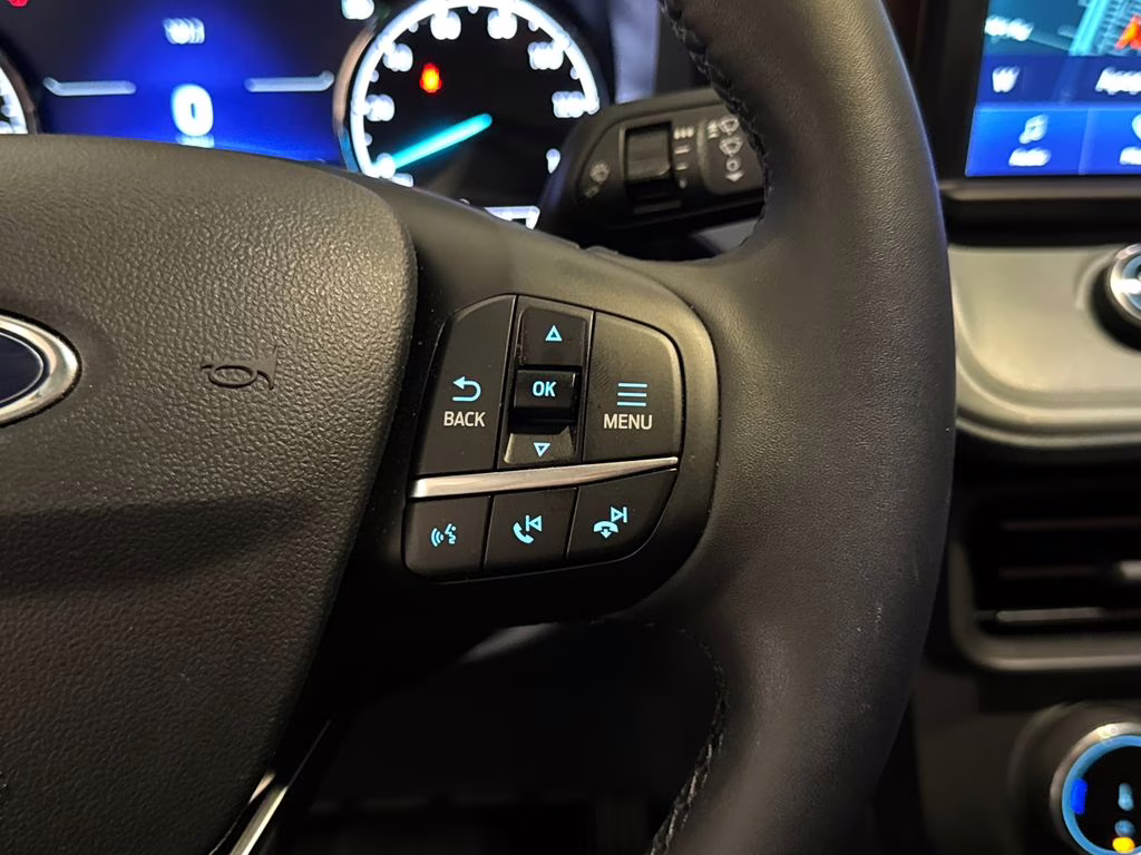 2023 Chili Pepper Red Ford Maverick Lariat FWD Truck