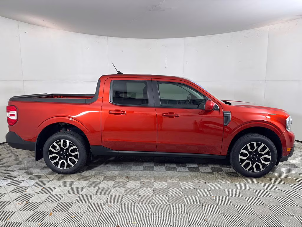2023 Chili Pepper Red Ford Maverick Lariat FWD Truck