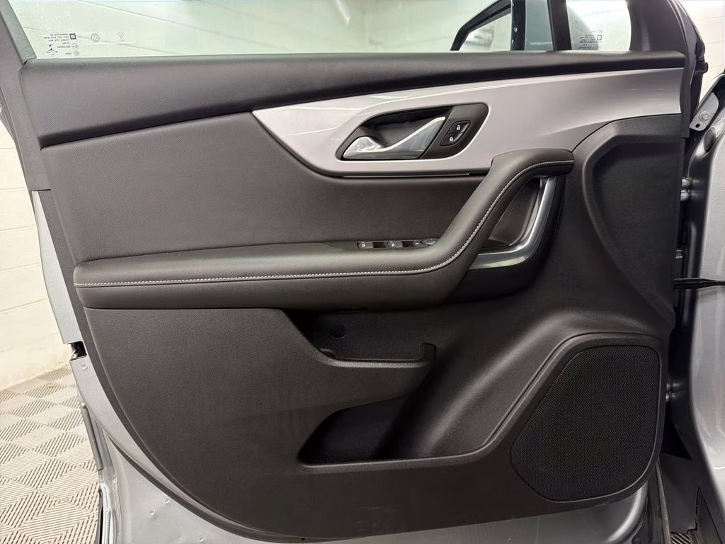 2023 Sterling Gray Metallic Chevrolet Blazer LT FWD SUV
