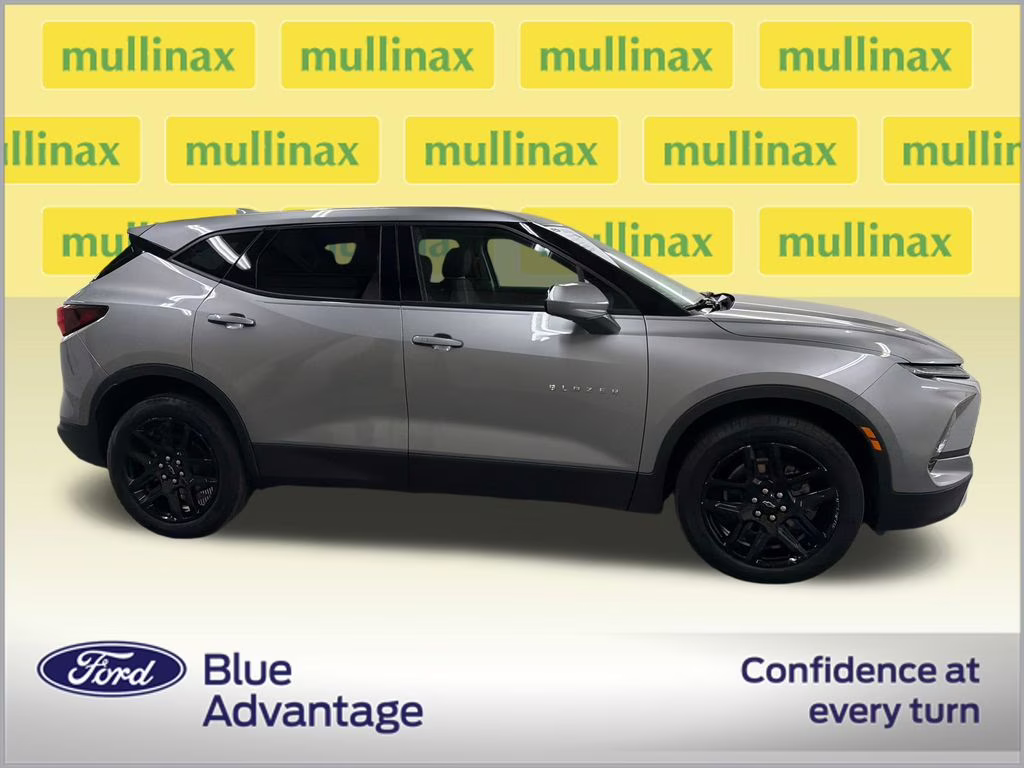 2023 Sterling Gray Metallic Chevrolet Blazer LT FWD SUV