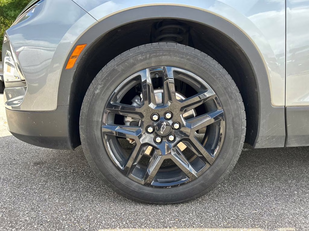 2023 Sterling Metallic Chevrolet Blazer LT FWD SUV