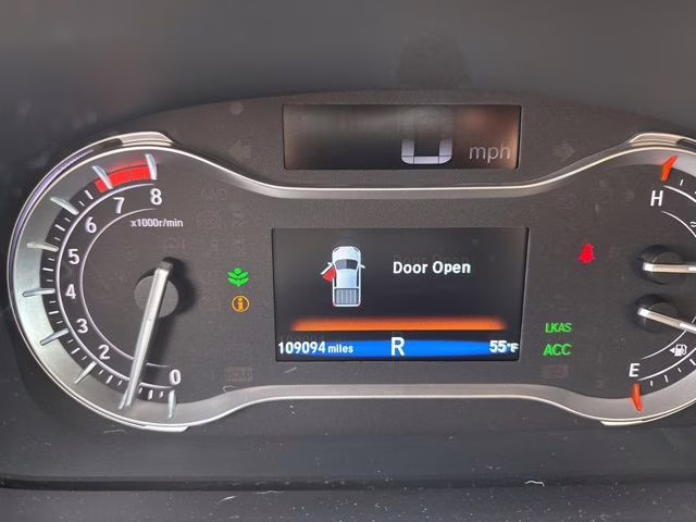 2017 Silver Honda Ridgeline RTL-E AWD Truck