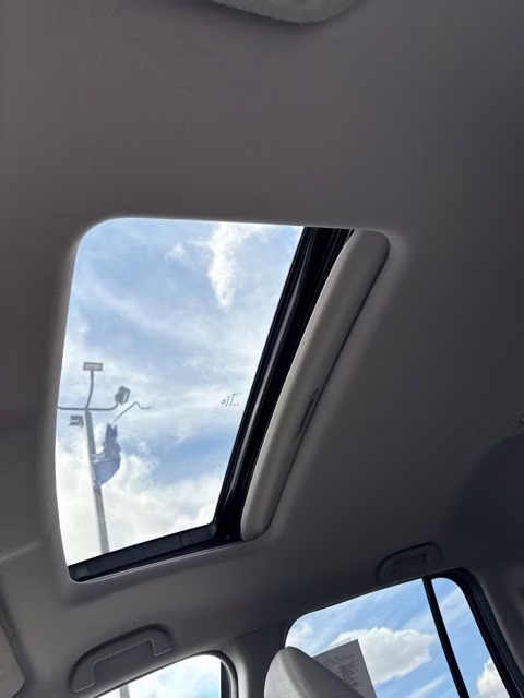 2017 Silver Honda Ridgeline RTL-E AWD Truck