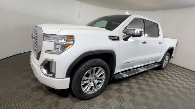 2021 White Frost Tricoat GMC Sierra 1500 Denali 4X4 Truck