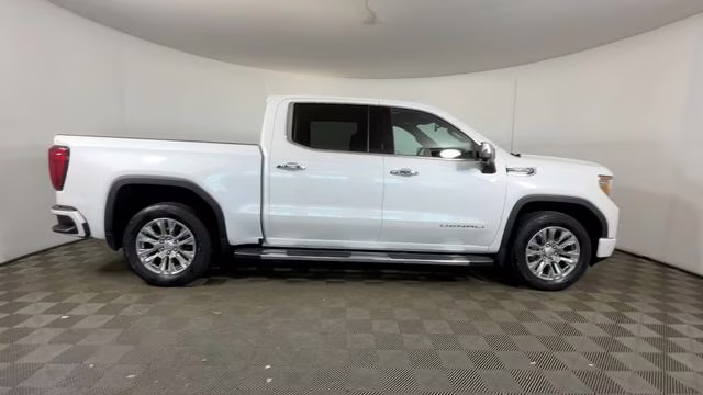 2021 White Frost Tricoat GMC Sierra 1500 Denali 4X4 Truck
