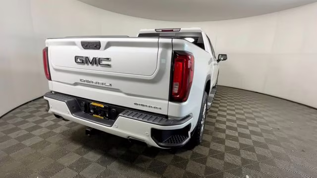 2021 White Frost Tricoat GMC Sierra 1500 Denali 4X4 Truck