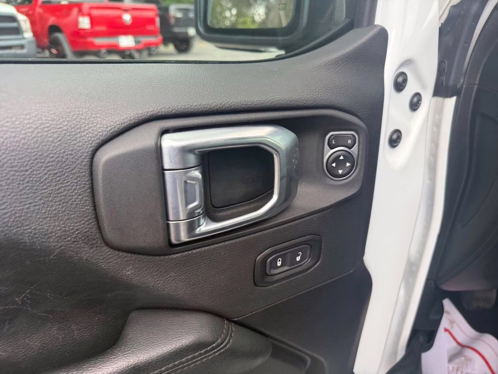 2023 Bright White Clearcoat Jeep Wrangler Altitude 4X4 SUV