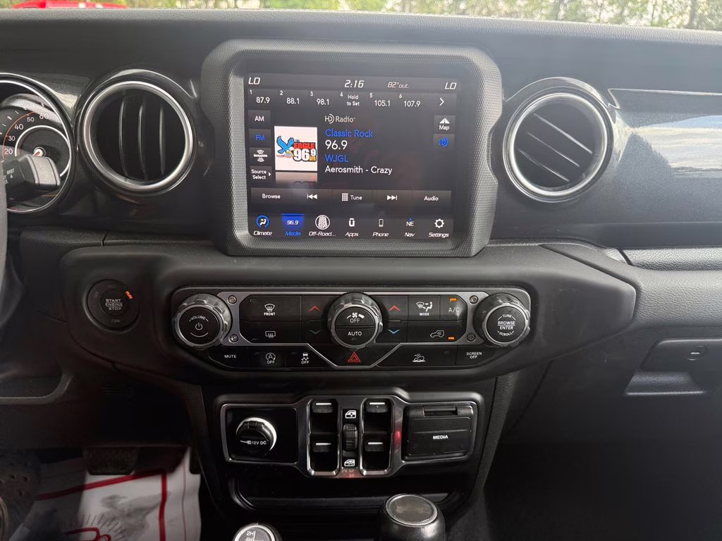 2023 Bright White Clearcoat Jeep Wrangler Altitude 4X4 SUV