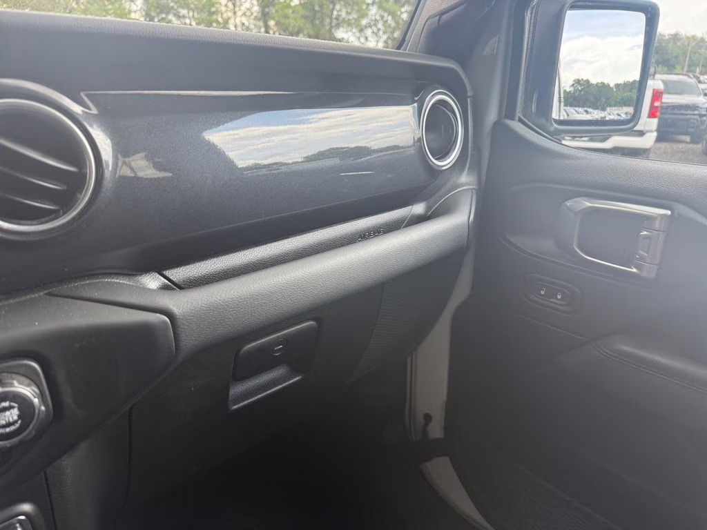 2023 Bright White Clearcoat Jeep Wrangler Altitude 4X4 SUV