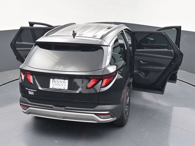 2025 Phantom Black Hyundai Tucson SEL FWD SUV