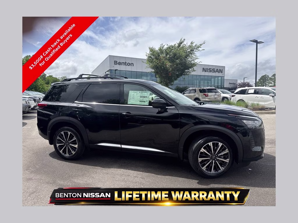 2026 Super Black Nissan Pathfinder Platinum 4X4 SUV