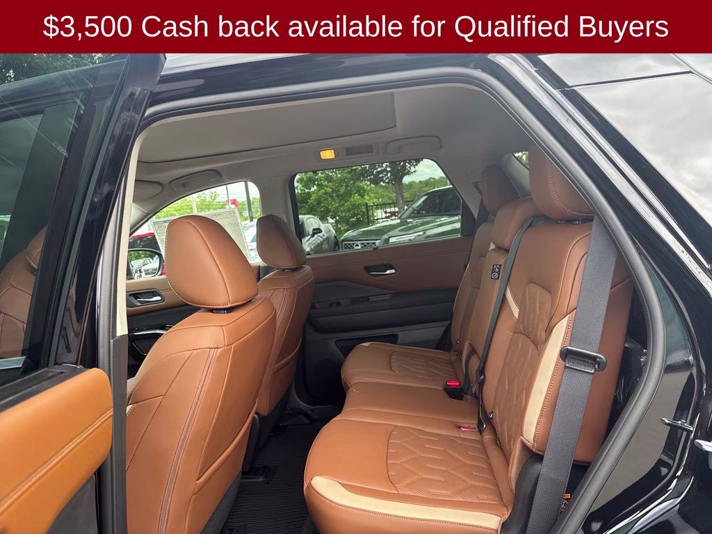 2026 Super Black Nissan Pathfinder Platinum 4X4 SUV