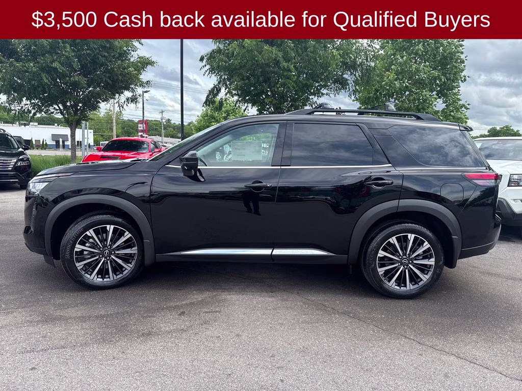 2026 Super Black Nissan Pathfinder Platinum 4X4 SUV