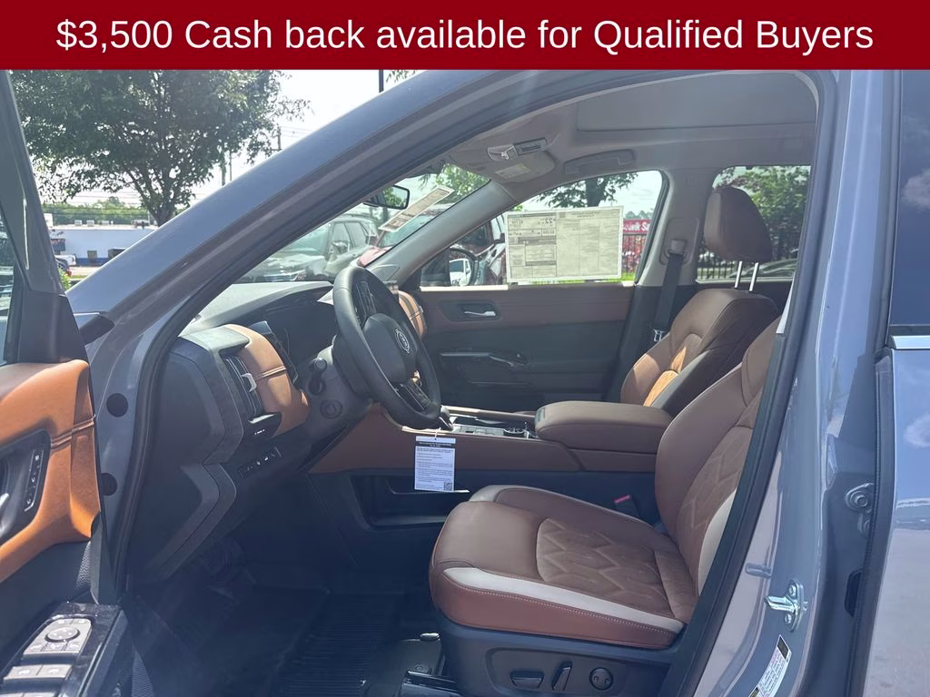 2026 Boulder Gray Pearl Nissan Pathfinder Platinum 4X4 SUV