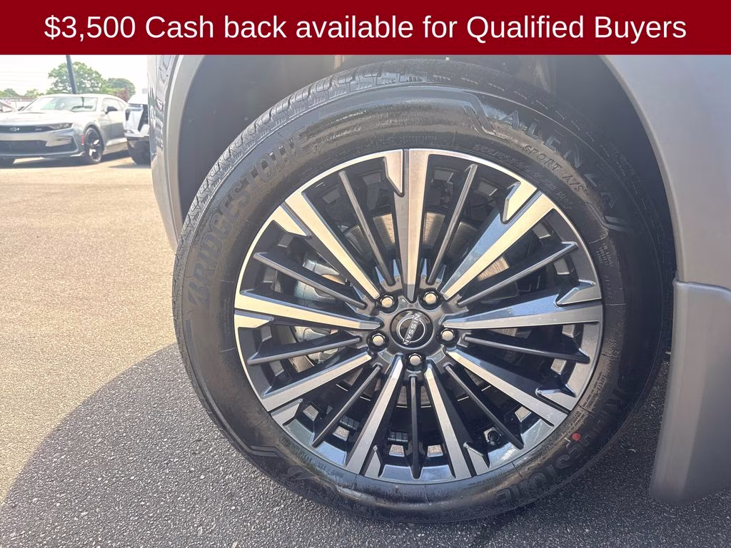 2026 Boulder Gray Pearl Nissan Pathfinder Platinum 4X4 SUV