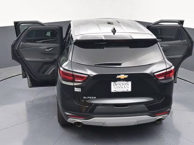 2025 Black Chevrolet Blazer LT FWD SUV