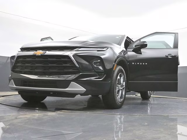 2025 Black Chevrolet Blazer LT FWD SUV