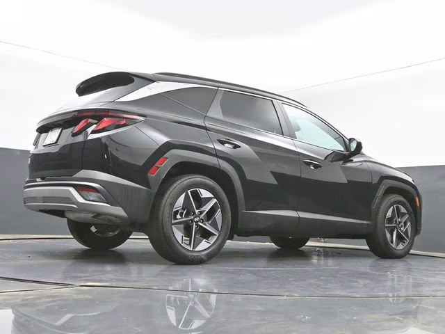 2025 Phantom Black Hyundai Tucson SEL FWD SUV