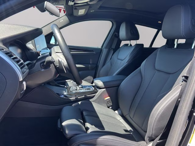 2025 Jet Black BMW X4 xDrive30i AWD SUV