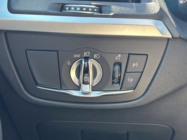 2025 Jet Black BMW X4 xDrive30i AWD SUV
