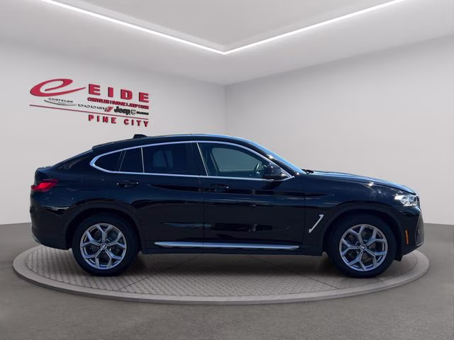 2025 Jet Black BMW X4 xDrive30i AWD SUV