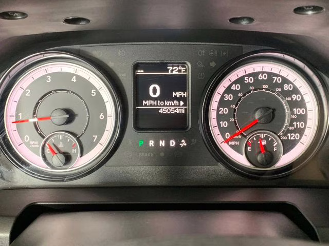 2024 Diamond Black Crystal Pearlcoat Ram 1500 SLT 4X4 Truck