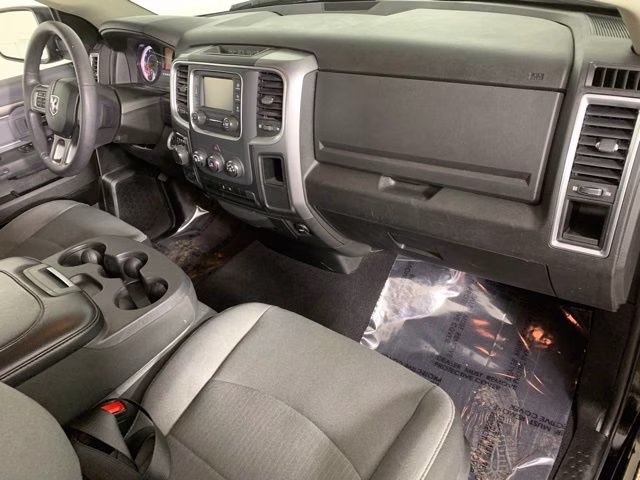 2024 Diamond Black Crystal Pearlcoat Ram 1500 SLT 4X4 Truck