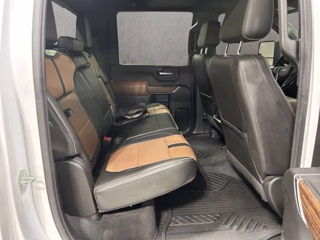 2020 Iridescent Pearl Tricoat Chevrolet Silverado 2500HD High Country 4X4 Truck