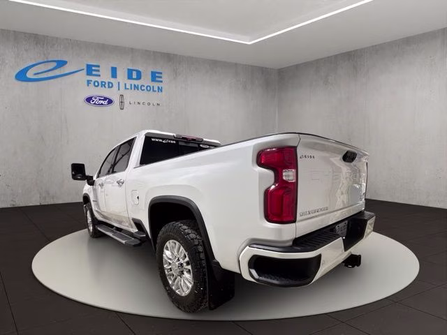 2020 Iridescent Pearl Tricoat Chevrolet Silverado 2500HD High Country 4X4 Truck