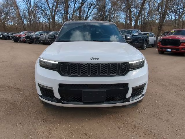 2023 Bright White Clearcoat Jeep Grand Cherokee L Summit 4X4 SUV