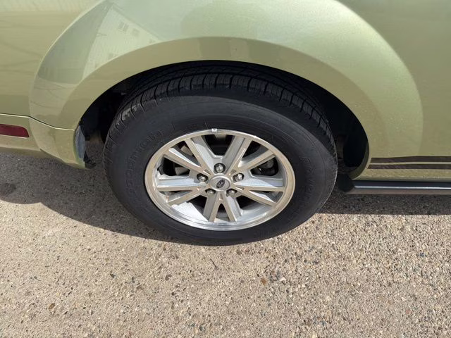 2006 Light Green Ford Mustang V6 RWD Convertible
