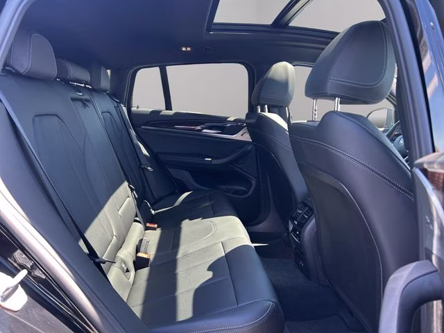 2025 Jet Black BMW X4 xDrive30i AWD SUV