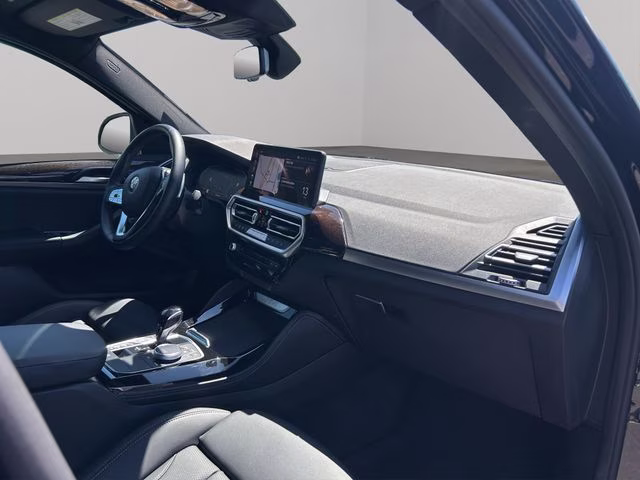 2025 Jet Black BMW X4 xDrive30i AWD SUV