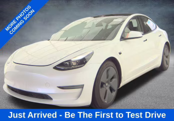 2021 White Tesla Model 3 Standard Range Plus RWD Sedan