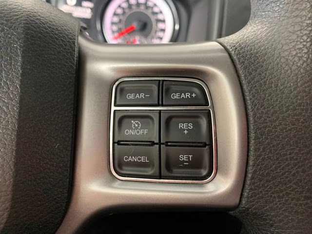 2024 Diamond Black Crystal Pearlcoat Ram 1500 Classic SLT 4X4 Truck