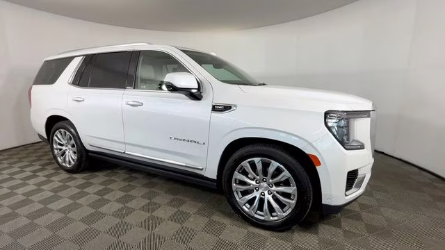 2023 White Frost Tricoat GMC Yukon Denali 4X4 SUV