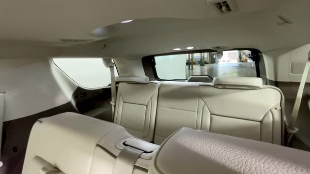 2023 White Frost Tricoat GMC Yukon Denali 4X4 SUV
