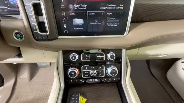 2023 White Frost Tricoat GMC Yukon Denali 4X4 SUV