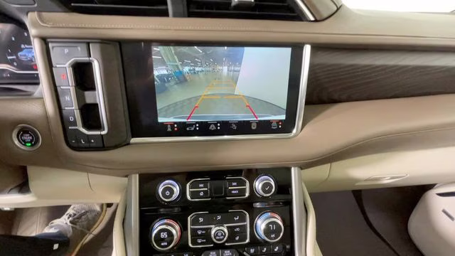 2023 White Frost Tricoat GMC Yukon Denali 4X4 SUV