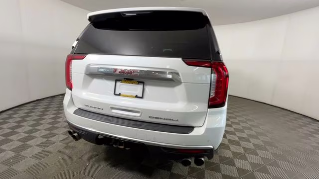 2023 White Frost Tricoat GMC Yukon Denali 4X4 SUV