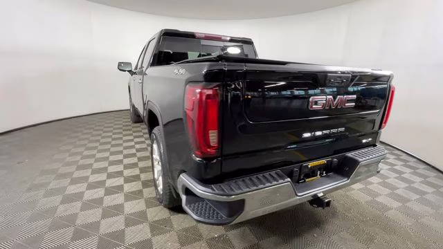 2020 Onyx Black GMC Sierra 1500 SLT 4X4 Truck